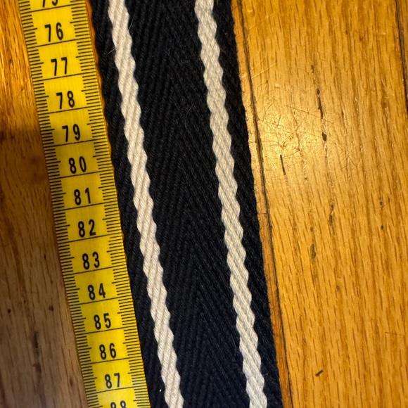 Lacoste jeans belt size M - Picture 4 of 7